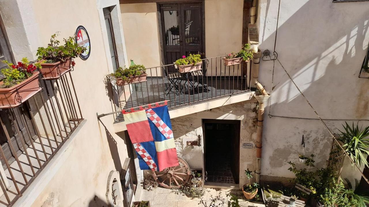 Case-Grotte Degli Avi, Esperienza Abitativa In Grotta Modica Eksteriør billede