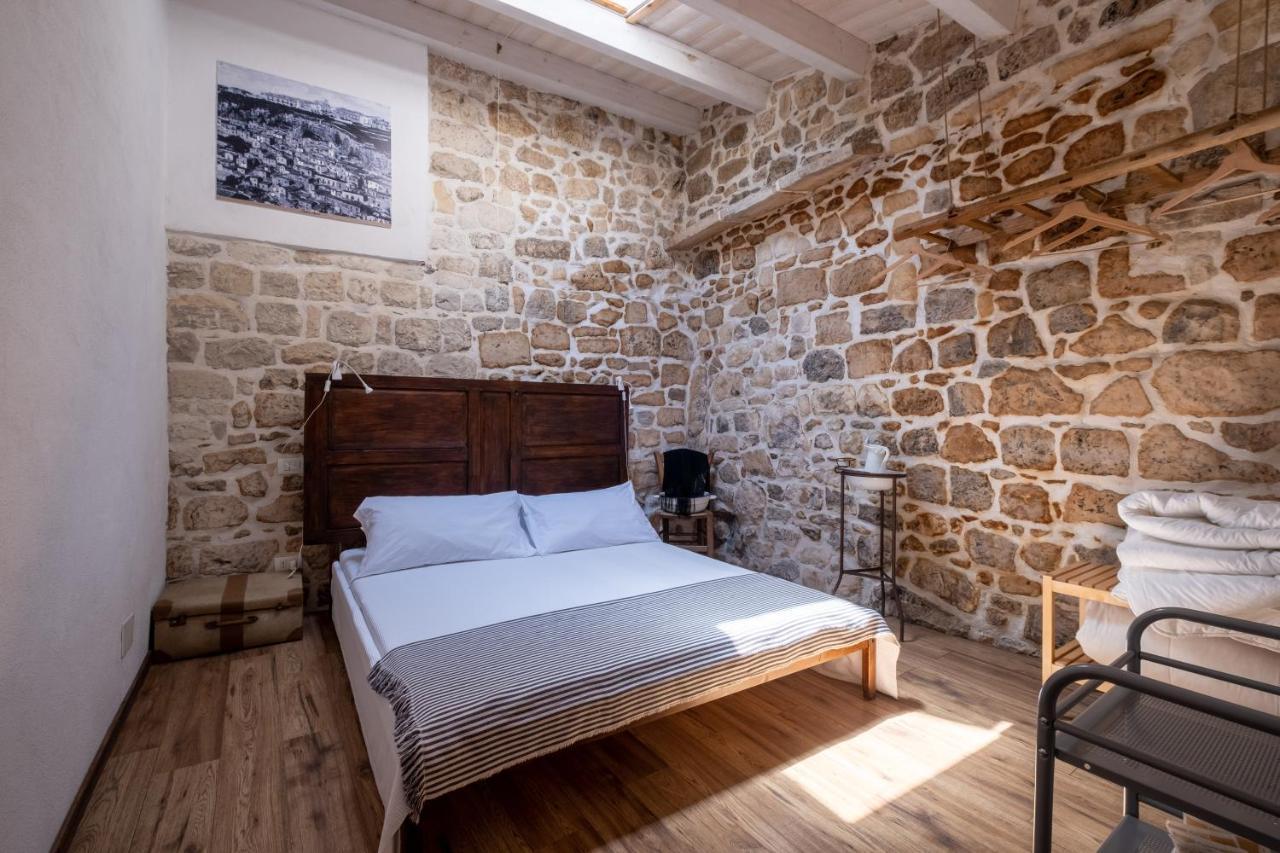 Case-Grotte Degli Avi, Esperienza Abitativa In Grotta Modica Eksteriør billede