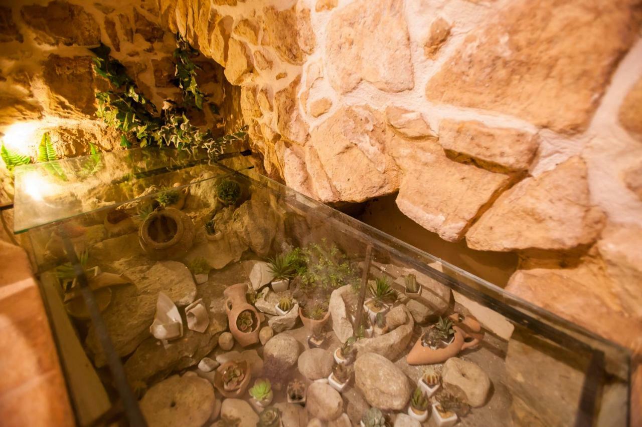 Case-Grotte Degli Avi, Esperienza Abitativa In Grotta Modica Eksteriør billede