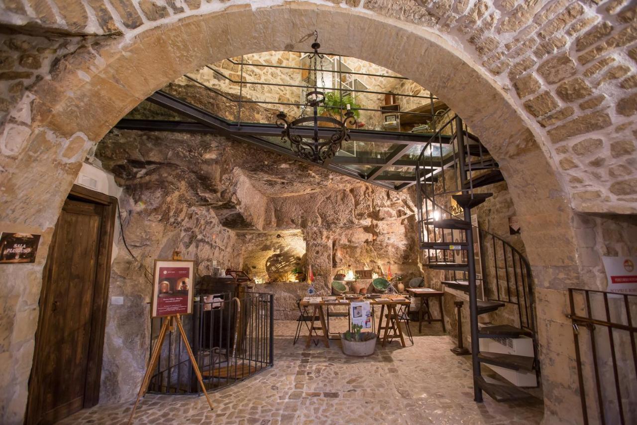 Case-Grotte Degli Avi, Esperienza Abitativa In Grotta Modica Eksteriør billede